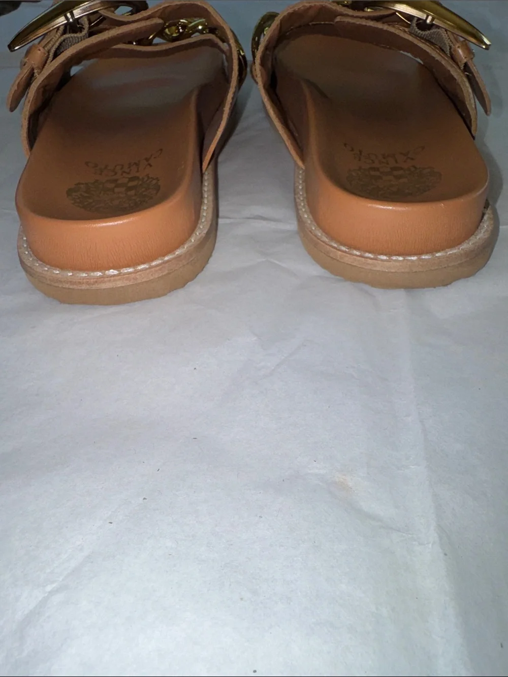 Vince Camuto Kennedys leather Sandals with gold accent Chain & Buckle 7